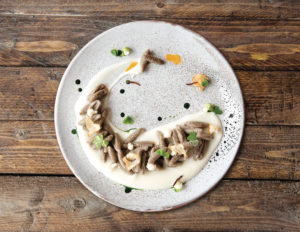 smallbugsonthemenudm03-partandparcelcricketcavatelli3-photocreditrebeccawellman